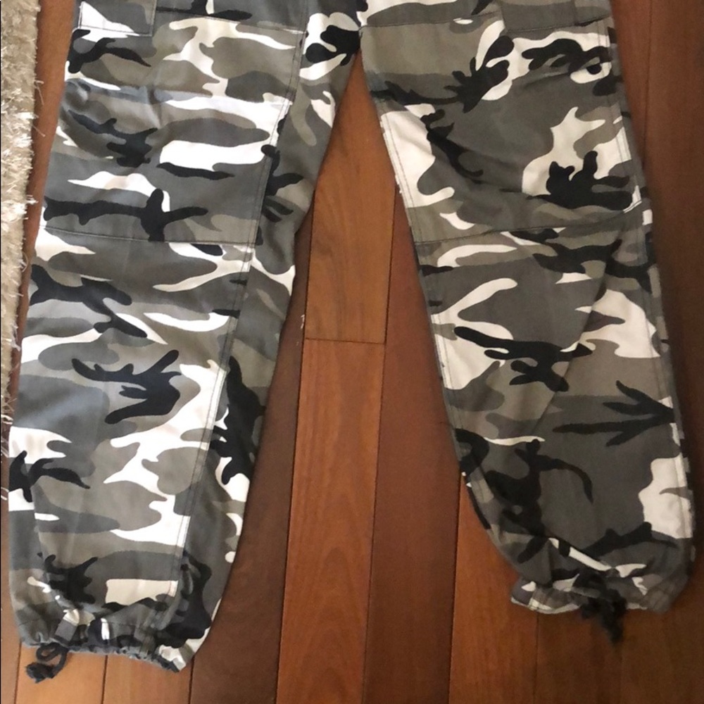 Army pants - Picture 3 of 3